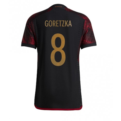 Fotballdrakt Herre Tyskland Leon Goretzka #8 Bortedrakt VM 2022 Kortermet